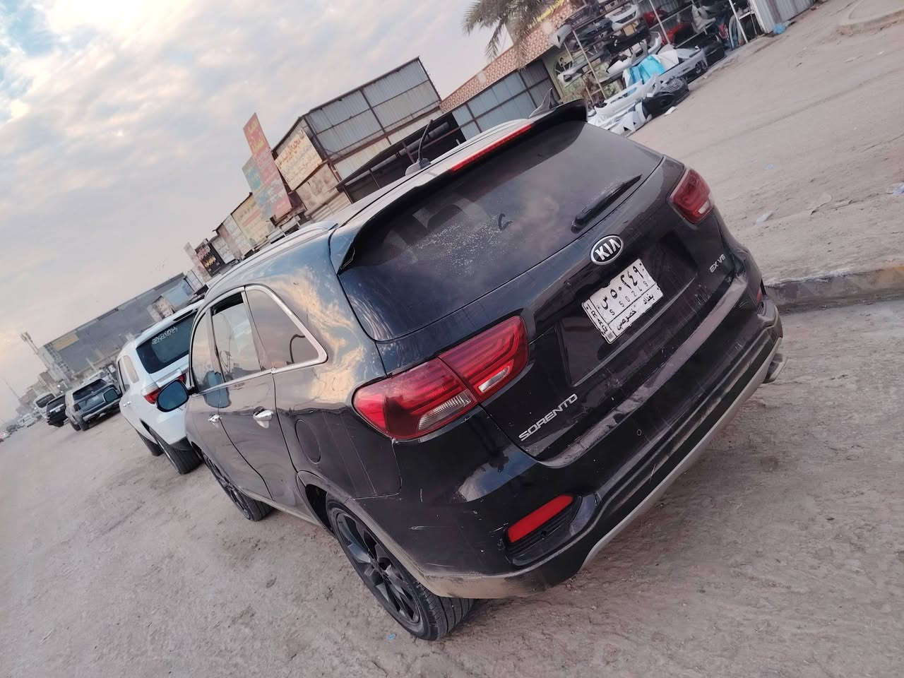 السلام عليكم بيع مستعجل 152 $$
 سورنتو موديل 2020  وارد أمريكي ضرر جاملغ خلفي وباب
فول مواصفات بصمه تشغيل بصمه أبواب بانوراما  سايد بريك بصمه ٧ راكب محرك 6 سلندر سياره جاهزه
ماشيه 58 م رقم بغداد تحويل مباشر
العنوان بابل *********** ***********
