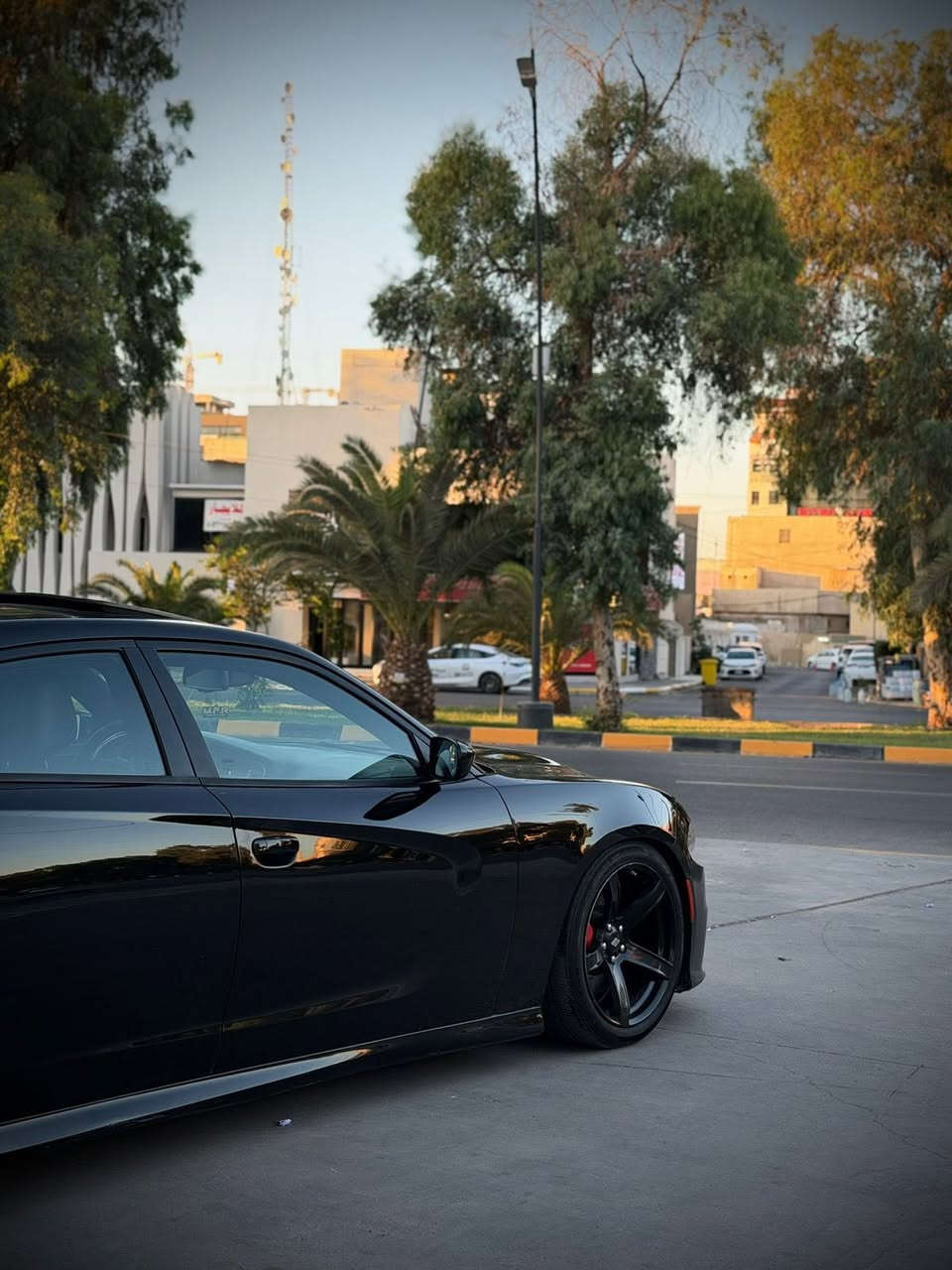 السلام عليكم للبيع جارجر سكات باك srt موديل 2020 محرك 6.4l  ماشية 41  mi فول مواصفات سلايد كشنات تدفئة تبريد خزن ميموري وباقي المواصفات كلها 
السيارة بيها صبغ بنيد فقط ايرباك سستم 
السعر 208 وبيها مجال بسيط
بغداد الدورة حي الصحة
للاستفسار اكثر ***********
