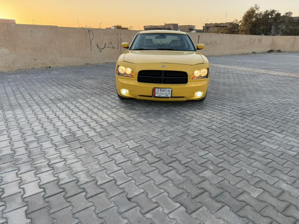 السلام عليكم جارجر موديل 2009 مكينه3500مكينة و كير مكفولات السيارة مكفوله ماعده جاملغ مبدل والسونار موجود بل منشور السيارة جاهزه من تخم تاير حداديه جديده تبريد ثلج خط وبحثت مصفرات السعر83 هاذ رقمي *********** مكان السيآره واسط ما متواجد ع فيس

