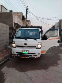 كيه فحل 2015 سياره جاهزه من كلشي تخم تاير جديد رقم انكليزي سياره ب اسم...