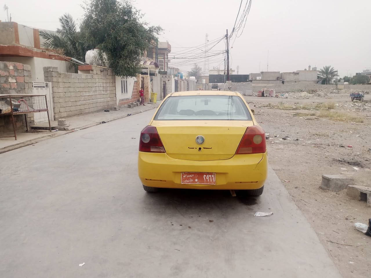 السلام عليكم جيلي موديل ١٠للبيع كير نضيف محرك بي بخار قليل تريد وكالة تريد تحويل اكعدك يم صاحبهة سنتر لوك شغال جام كلة شغال تخم تاير دواخلها كلش حلوه السعر ١٠ورقات وبيهة مجال ويرهم مراوس حسب القناعة مكاني ديالى بلدروز رقمي ***********
