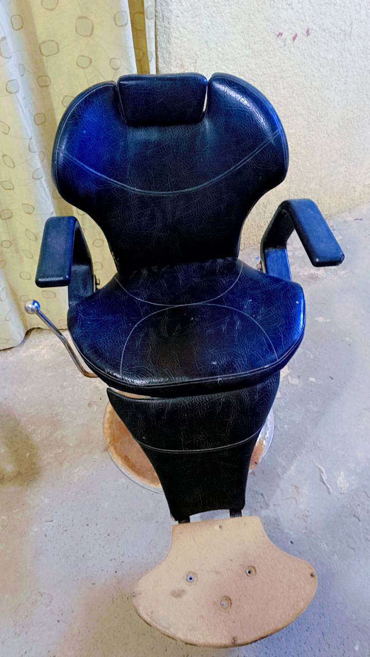 شكملي للبيع  شغال ليريد يتصل على هذا رقم***********
