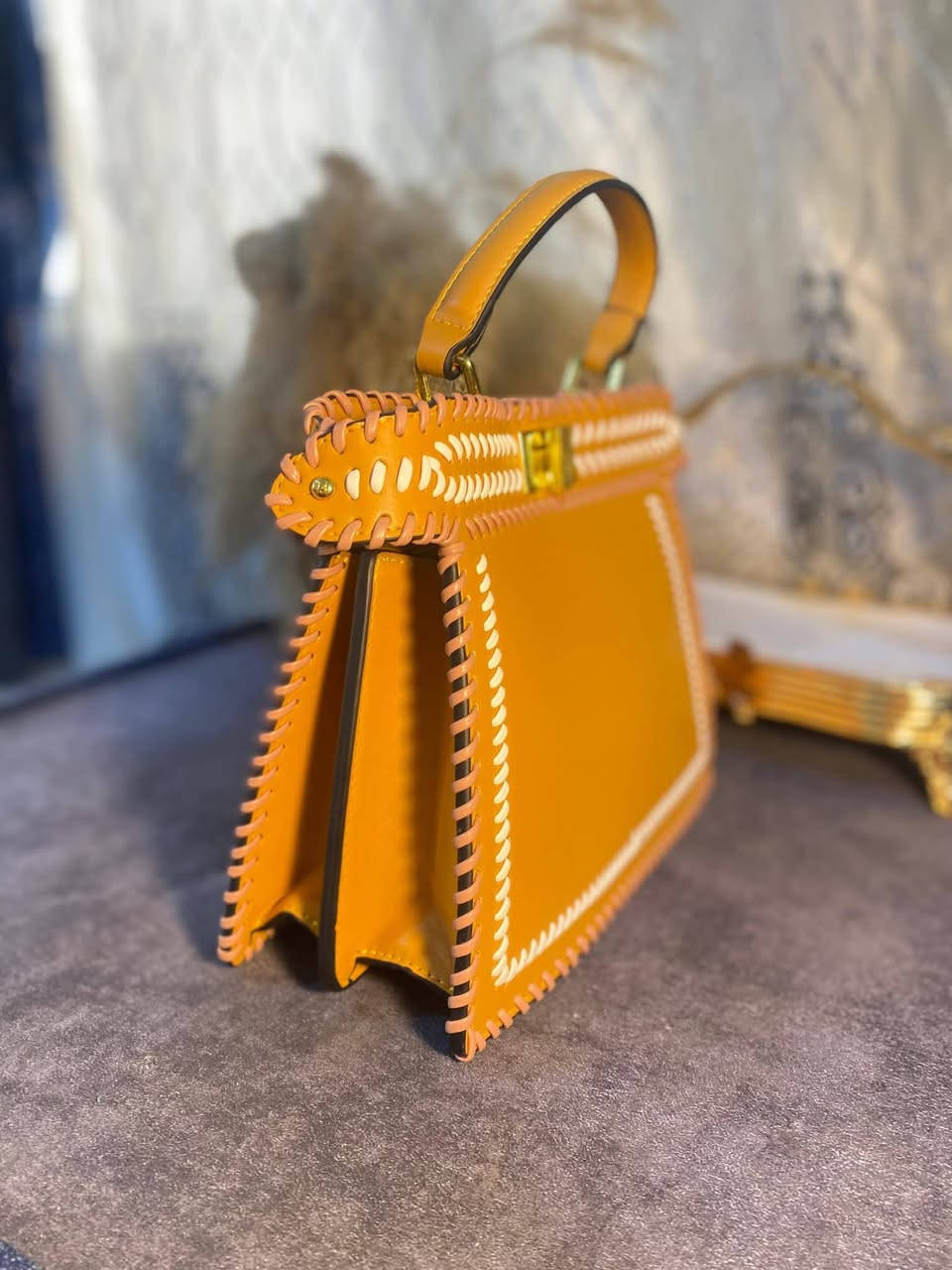 فندي جلد طبيعي كلها 
مستخدمة كل تفاصيلها بالصور ✨💯


**إذا كنت صاحب هذا الإعلان وتريد حذفه لأي سبب، رجاءا أرسل رسالة إلى الدعم الفني**