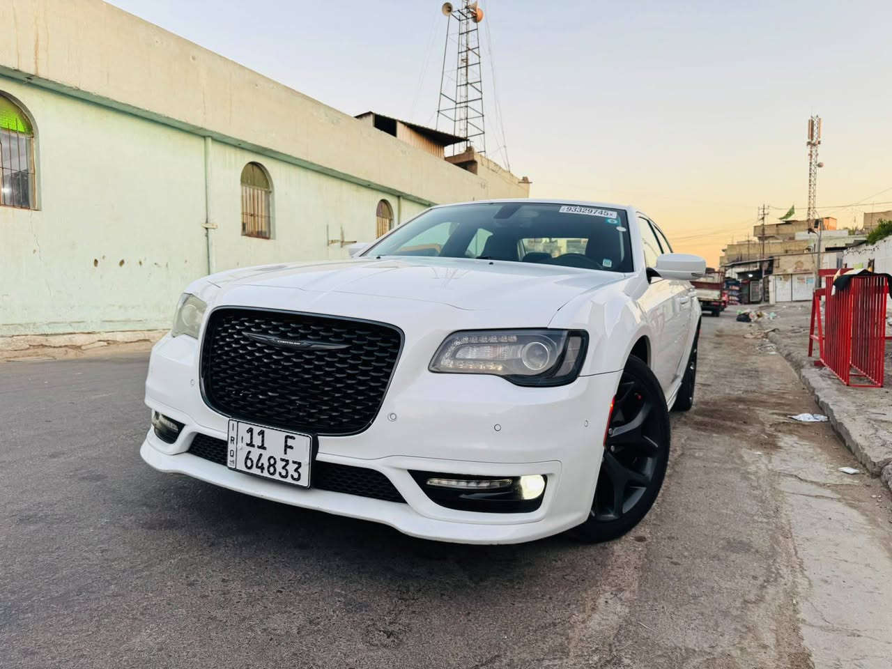 سلام عليكم
أوباما كلايسلر 

موديل 2022

فوول لمتدد 

حساس امامي خلفي 

رادار جانبي 

اشاير مريء

كشنات تدفئه تبريد 

دخول ذكي 

نظام ترحيب 

تحكمات ستيرن 

تشغيل عن بعد 

مكان السياره .بغداد 

سعر اتصل .***********
