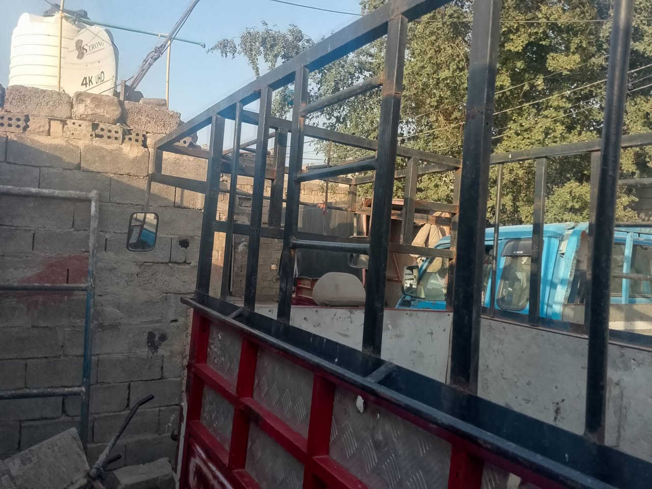 سلام عليكم محجر للبيع شد عليه ارهمه على اي ستوته 
تفصال جديد ومرتب مكاني بغداد المعامل سعر بالخاص


**إذا كنت صاحب هذا الإعلان وتريد حذفه لأي سبب، رجاءا أرسل رسالة إلى الدعم الفني**