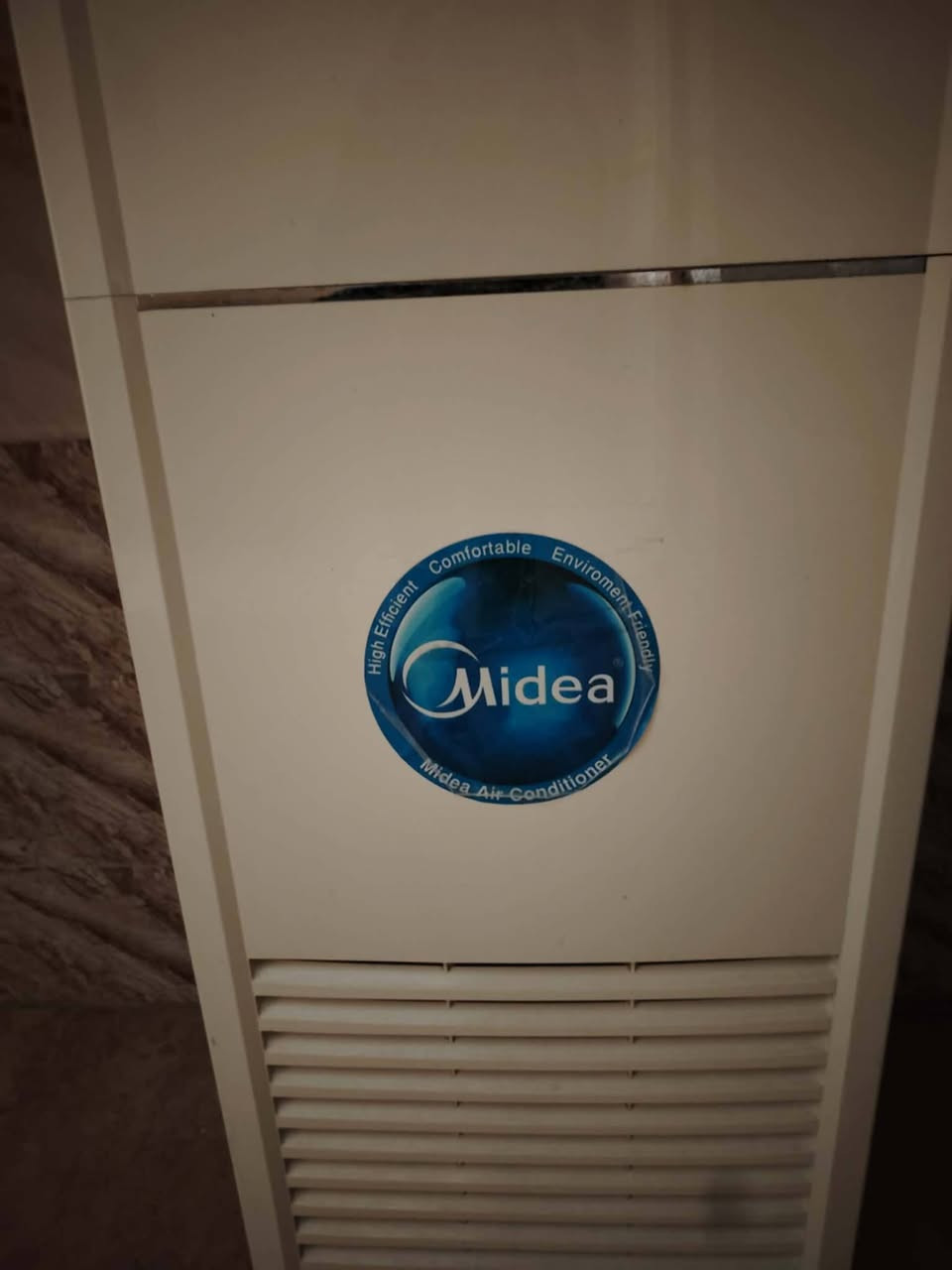 السلام عليكم
متاح سبلت كنتوري ميديا ٣ طن نظيف جدا على وضع الشركة ب٧٥٠
ملاحظة مكلف بالنشر تواصل مع الرقم التالي 
*********** بي واتساب
