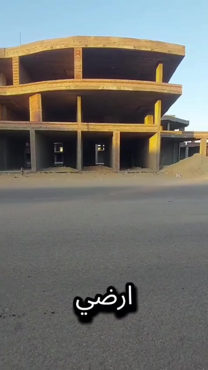 محل تجاري للبيع في مول سكاي 
📍 على شارع أحمد إسماعيل (شارع رئيسي)
📐 مساحة 65 متر
🏬 دور أرضي (أفضل موقع تجاري)
💰 مميزات لا تتكرر:
✔ موقع حيوي بحركة مرور عالية
✔ مناسب لجميع الأنشطة التجارية
✔ رؤية واضحة وجذب عملاء بسهولة
✔ فرصة ممتازة للاستثمار أو تشغيل مشروعك
خالصة أقساط
 مطلوب سعر مميز للمتر لسرعة البيع
للتواصل 01033456625


**إذا كنت صاحب هذا الإعلان وتريد حذفه لأي سبب، رجاءا أرسل رسالة إلى الدعم الفني**