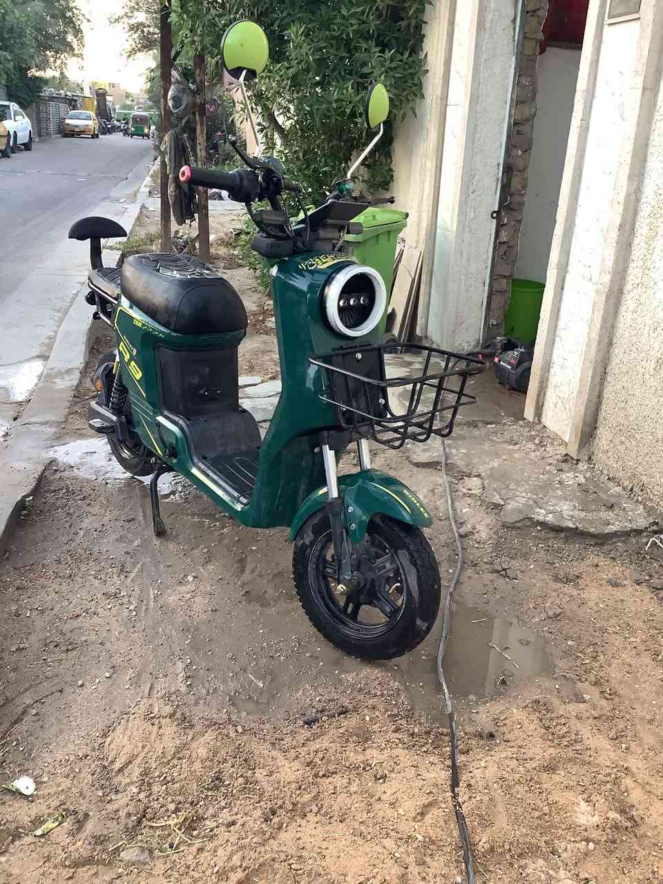 دراجه ار تسعه سعر500وبيهه مجال التواصل على هذا الرقم ***********
