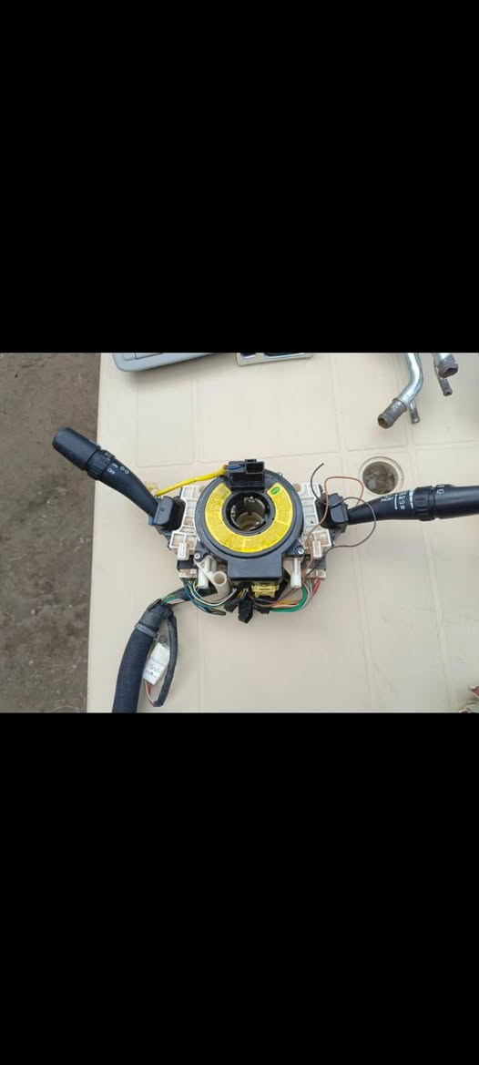 غلاف بدنه بلاستك اصلي تفصيخ سبورتج 7او 8او 9او 10 السعر 30الف 
كتلوك سبورتج  السعر 25الف
مجمع اشاير وارد كوري حاويه  تحكم ستيرن السعر 40الف
مكاني الكرخ ***********
