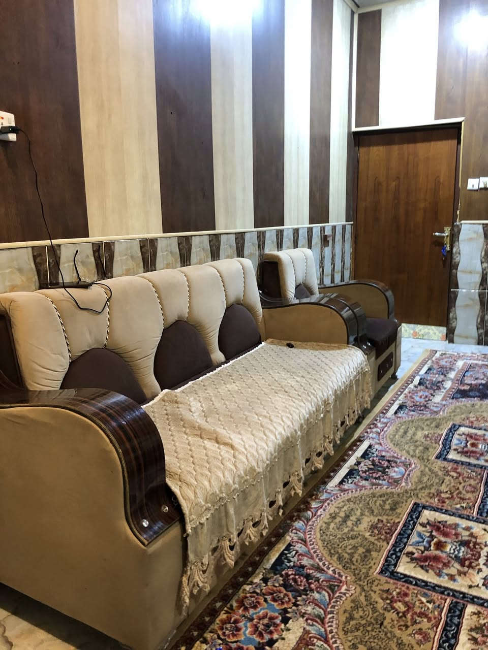 السلام عليكم تخم للبيع مثل ماموضح بلصور نضيف السعر 375 وبي مجال وتدلل رجاءً الموشراي لايضل يتفلسف ويصير ابو العريف الرزق على الله واشكال بلسوك المكان ديالى المقدادية شهربان حي العسكري..


**إذا كنت صاحب هذا الإعلان وتريد حذفه لأي سبب، رجاءا أرسل رسالة إلى الدعم الفني**