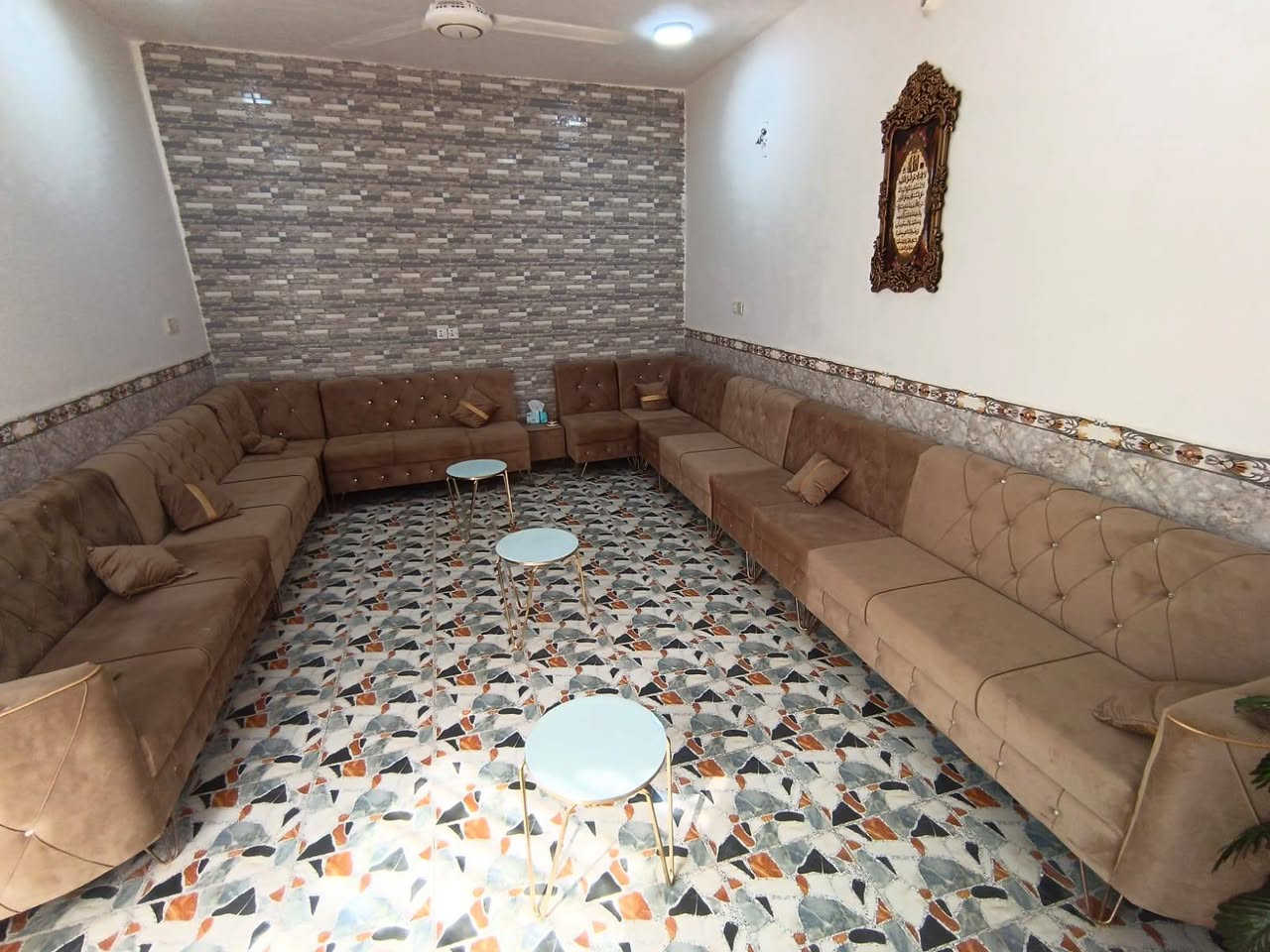 سلام عليكم ديوان تزكام طوله11متر نضافته100/95
***********وتساب
