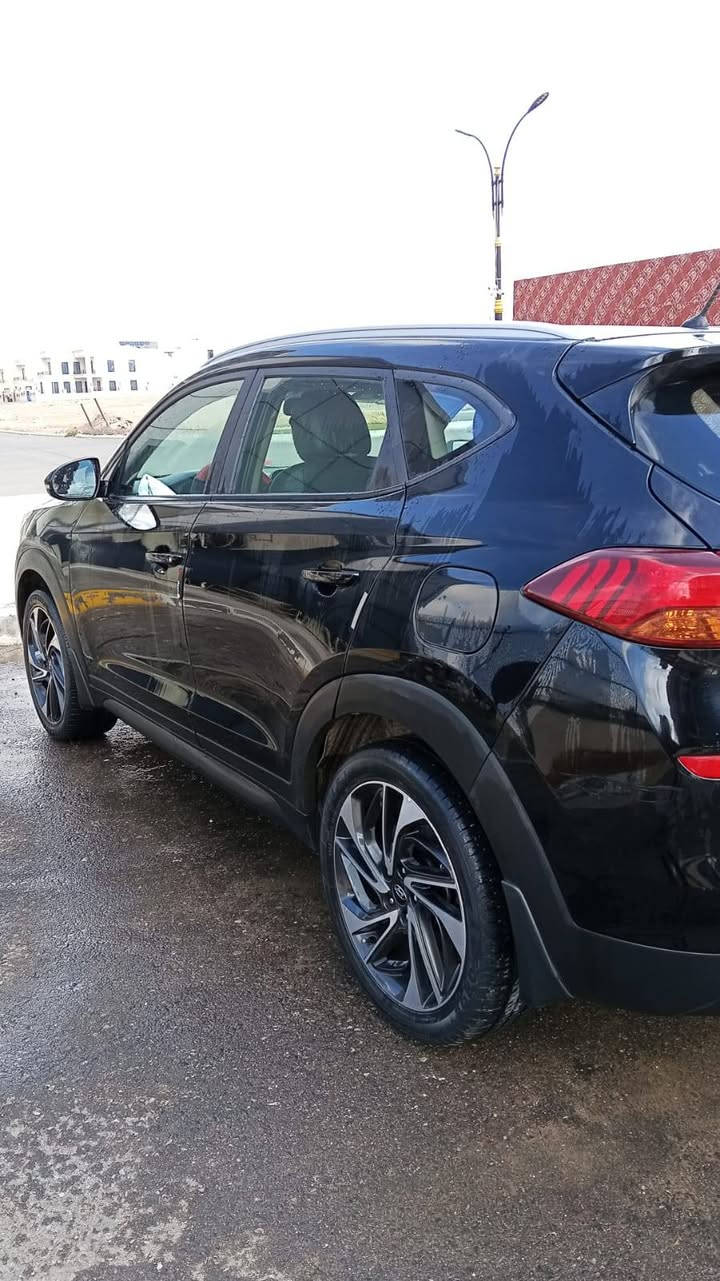 هوندا توسان موديل 2019 قطرة صبغ مابيها وارد جيكي كشنات جلد مو فول مواصفات وسيارة نضيفه مال جناي رقم اربيل جديد وسنوية جديدة ماشية 158 الف كم سعرها دفترين  وبيها مجال بسيط للشراي أربيل, العراق


**إذا كنت صاحب هذا الإعلان وتريد حذفه لأي سبب، رجاءا أرسل رسالة إلى الدعم الفني**