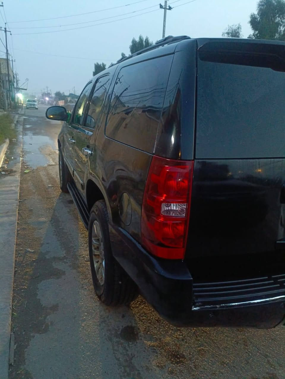 السلام عليكم تاهوو موديل 2008 بدون رقم ادوات مكفوله من السرقه والعشائر فقط بدون كصه مكينه وكير خير من الله ماناقصها شي السعر 90 وبيها مجال مكاني بغداد الاتصال ***********
