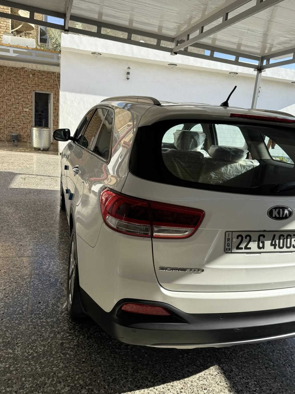 سورنتو ٢٠١٦خليجي مكفوله مكفول كفالة عامة لا ضربه ولا صبغ مواصفات فول ماعدا البنرامة  سياره  بصمه ابواب  بردات خلفيه ويل كروم تحكم ستيرن شاشه كبيره كامره خلفيه كشن جلد كهرباء حار بارد داخل بيجي تبريد بيانو حساسات خلفيه و اماميه عدسات ضوئية ٣ انضمه قياده ٧ راكب ٣قطع تبريد مكينه ٤سلندر ٢٤٠٠  وبيها مواصفات اكثر رقم اربيل دولي بسمي  تحويل ثانيوم هزه وفحص وسنويه جدد  وجديده بمعنى الكلمة سياره مال بيت أي نقص مابيها عنوان بغداد حي البتول ماشيه ٩٢ الف السعر184ورقة للستفسار*********** /***********
