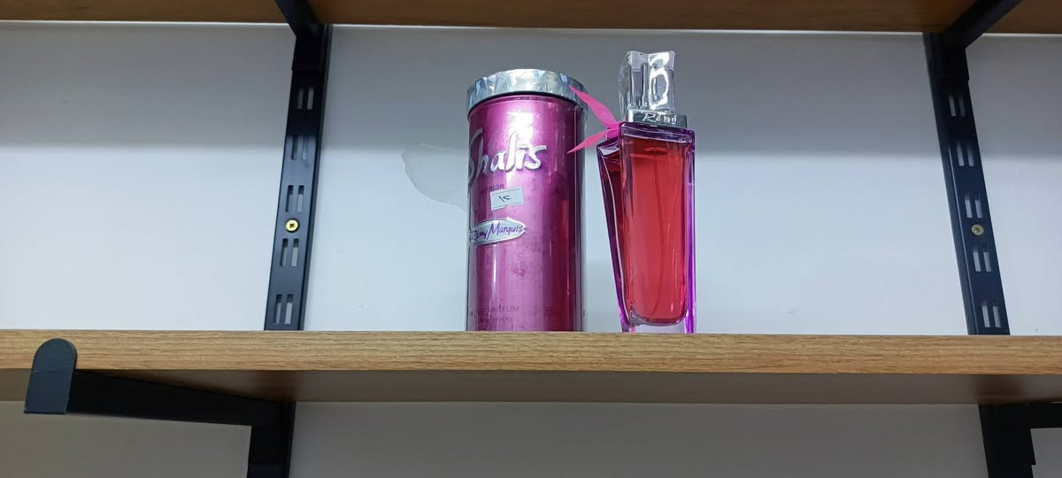 تصفيه محل كلشي بسعره للبيع عندي اهواي شغلات


**إذا كنت صاحب هذا الإعلان وتريد حذفه لأي سبب، رجاءا أرسل رسالة إلى الدعم الفني**