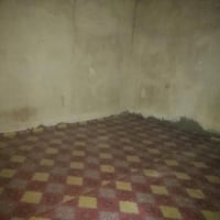 الحولي قرب السوق • ٥٠م • صالة ومطبخ وحمام