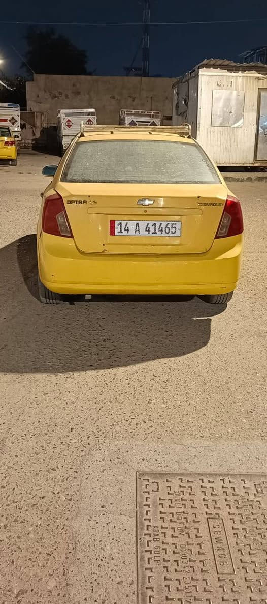 اوبترا موديل 11 باسمي مبدل جاملغ الايمن السيارة جاهزة  مكينة وكير  كفالة  توني شادهم  تبريد بس غاز  رقم انكليزي مكلف بالنشر رقم راعي السيارة ***********  السعر 55  بيه  مجال قليل  السيارة مصفرة هيئة وغرامات البصرة, العراق
