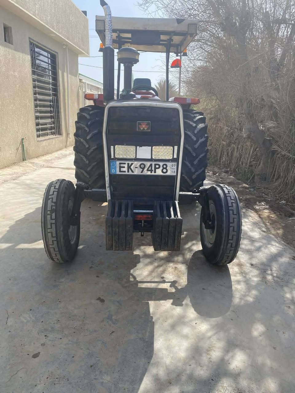 سلام عليكم مكينه تركي 2002 جاهزه اي نقص مابيهه شرط الكراب العنوان واسط الصويره طريق المطار الستفسار على الرقم ***********
