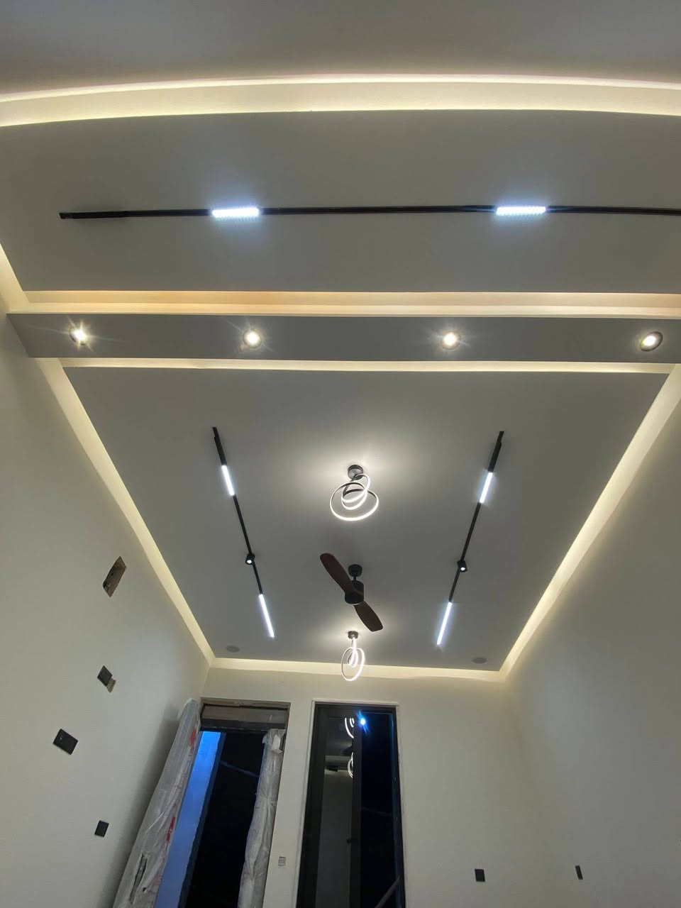 من اعمال المدار للمقاولات العامة  سقوف جبسن بورد ***********
