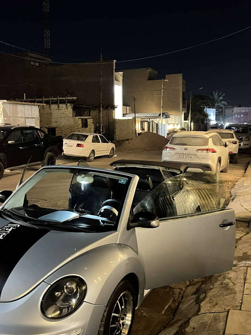 بتل ٢٠٠٩ سعره ٧٠ وبيه كجال حق الجيه ان شاء الله  ***********
