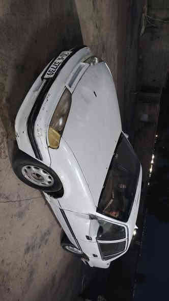 للبيع دايو برنس موديل 1994 رقم ديالئ مشروع وطني سنويه مجدده لل 29 بأسمي شرط التحويل والوكالة السياره محرك حجم ٢٠ بشرط كير بشرط السياره تخم تاير صدر دوشمه كهربائيات كلو جديد السياره جاهزه السعر 25 للإستفسار الاتصال على هاذه الرقم *********** العنوان كركوك الحويجه العباسي قريه العيون واذا مقدمه هم يرهم
