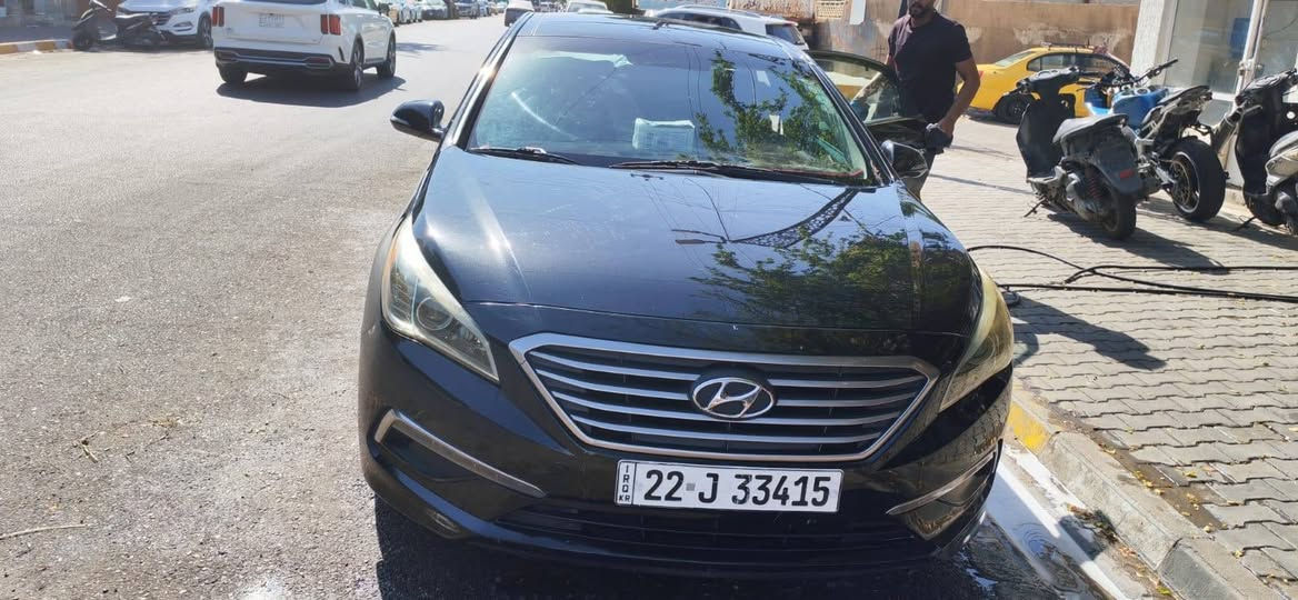 سوناتا ٢٠١٥ وارد امريكي
كامل المواصفات
فتحتة سقف بانوراما
مقاعد تدفئة وتبريد
محرك ٤ سلندر حجم ٢٤٠٠
السيارة ماشية ١٧٠ ألف كم
بيها صبغ ٣ قطع 
السيارة بأسم صاحبها الحالي
السعر ١١ ألف وبيها مجال
مكان السيارة بغداد / شارع حيفا
لمعرفة التفاصيل الاتصال على رقم صاحب السيارة
***********
