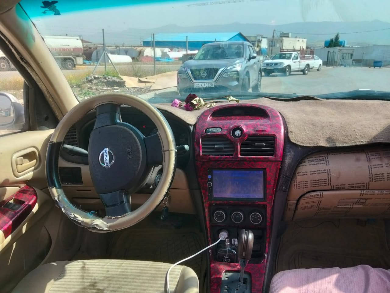 سڵاو  سەنی یابانی ۲۰۰٨ نمونەیەلەجوانی سەیارەکە بێ دەعمە ناوزەردە گێر تۆماتیکە شاشەیە پاوەرە دوو جامی پێشەوەی کارەبیە گێرو مەکینەی بێکێشەیە  سەیارەکە براوەیە هێشتا کۆدی بۆ نەکراوە  لەسلێمانیم نرخی ٤۰$معامەلەیەکی کەم ***********
*********** السليمانية, العراق
