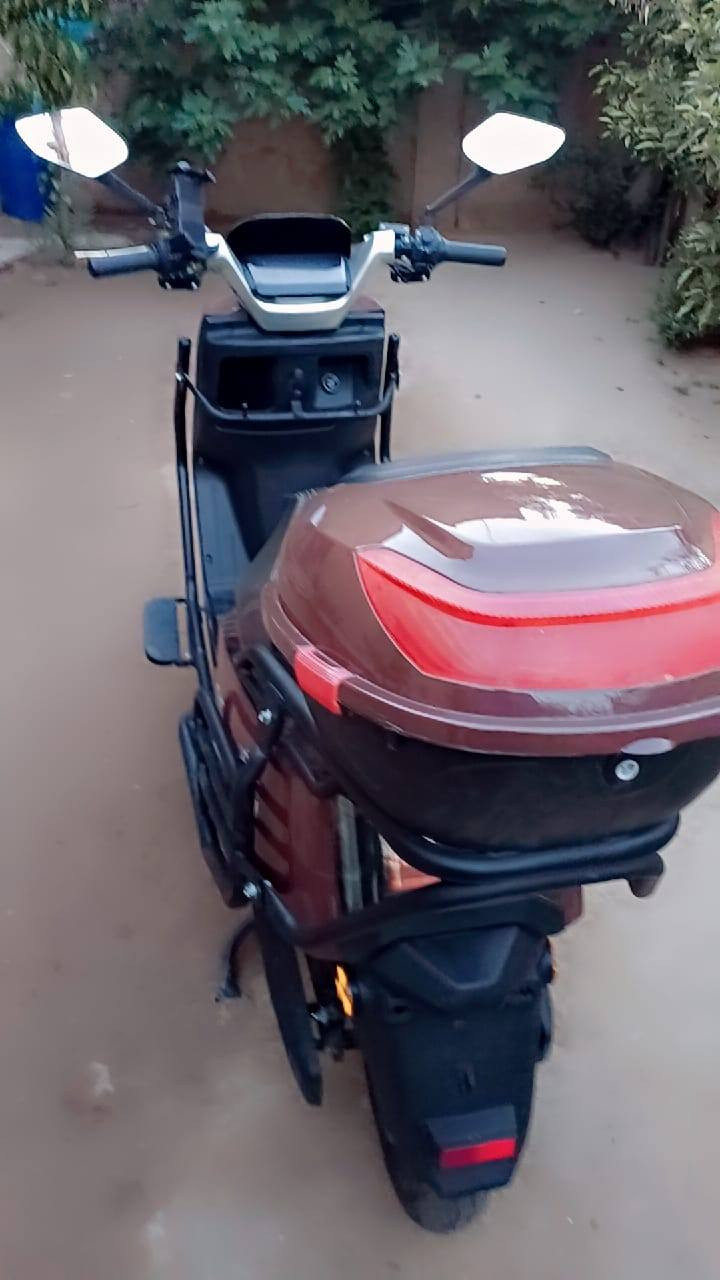 دراجه شحن 4 سرع وبيها بك بلوتوث
السعر 800 ماشيه كلش قليل مكان بغداد ***********
