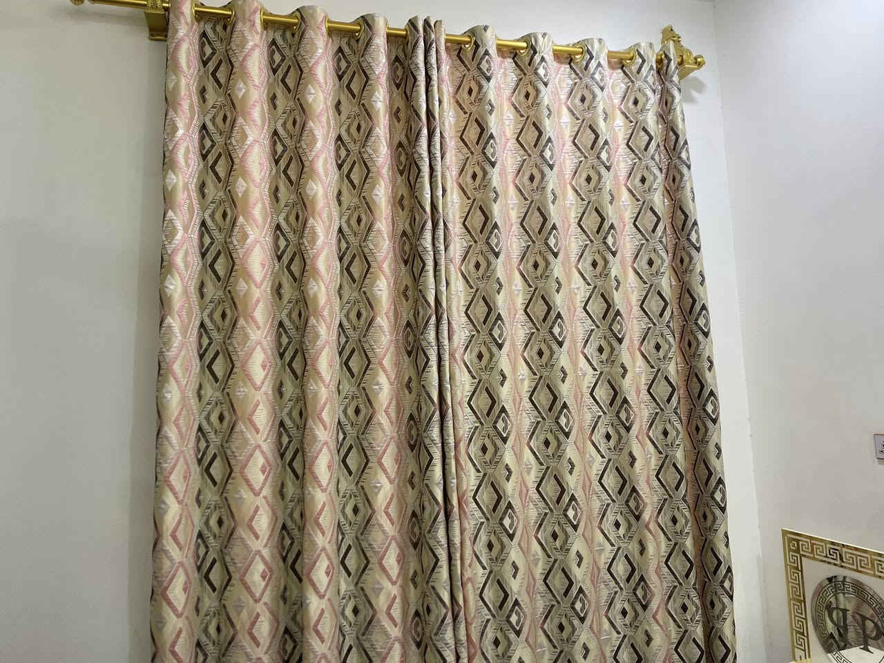 سلام عليكم عندي بردات للبيع صار شهر من اشتريتهن سعرهن 25 بيهن مجال بسيط


**إذا كنت صاحب هذا الإعلان وتريد حذفه لأي سبب، رجاءا أرسل رسالة إلى الدعم الفني**