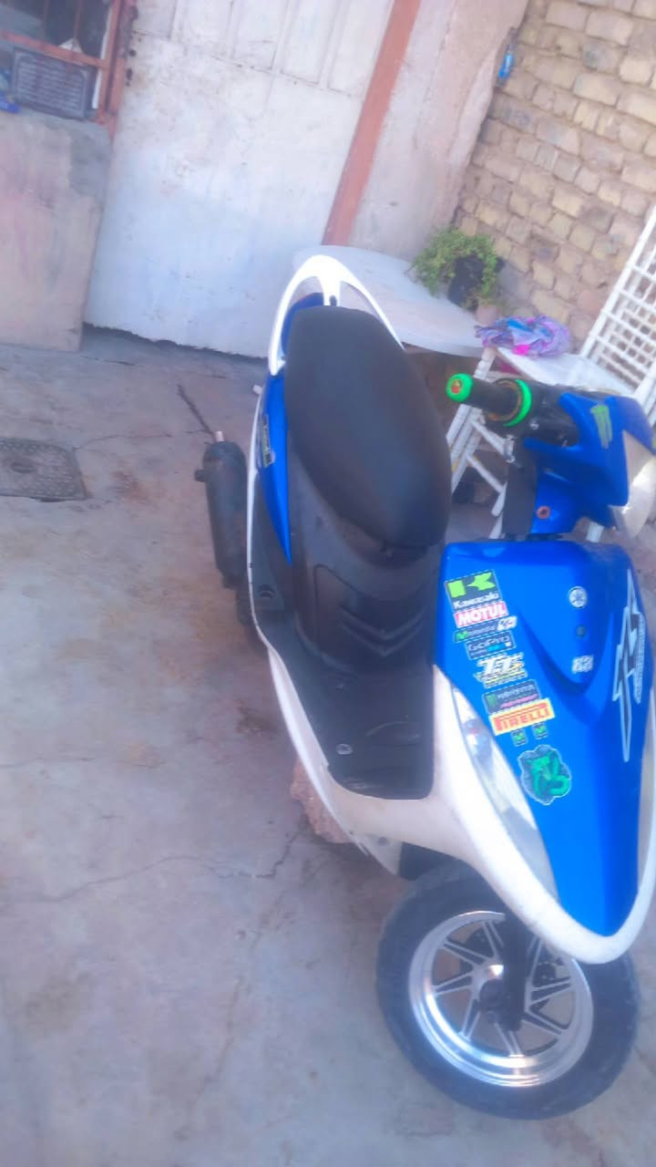 السلام عليكم شباب مكلف بنشر
دراجه ماكس عدله نضيفه موضحه بصور اليحب يجي يشوفها 500 وبيها مجال شراي 
رقم صاحب دراجه ‭0773 379 8769‬
