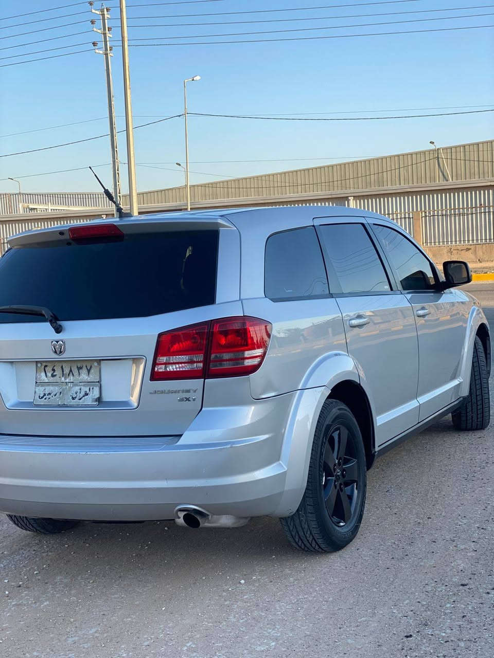 السلام عليكم 
جورني 2010 
6سلندر 
5راكب 
حادث باب خلفي وربع جاملغ 
كير مكينه حداديه جاهزه تخم تاير  
السعر 98وبيه مجال 
العنوان النجف الأشرف
***********
***********
