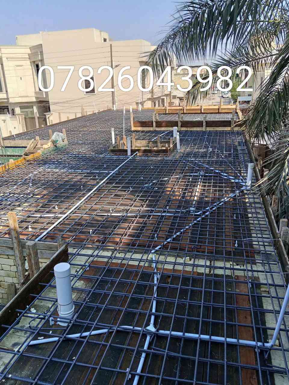 السلام عليكم اخوان نجار أبو قالب جاهز لجميع اعمال النجاره والتسليح والصب عمل او كرسته وعمل شغل حسب التفاق موقعي بصرة كرمت علي ***********
