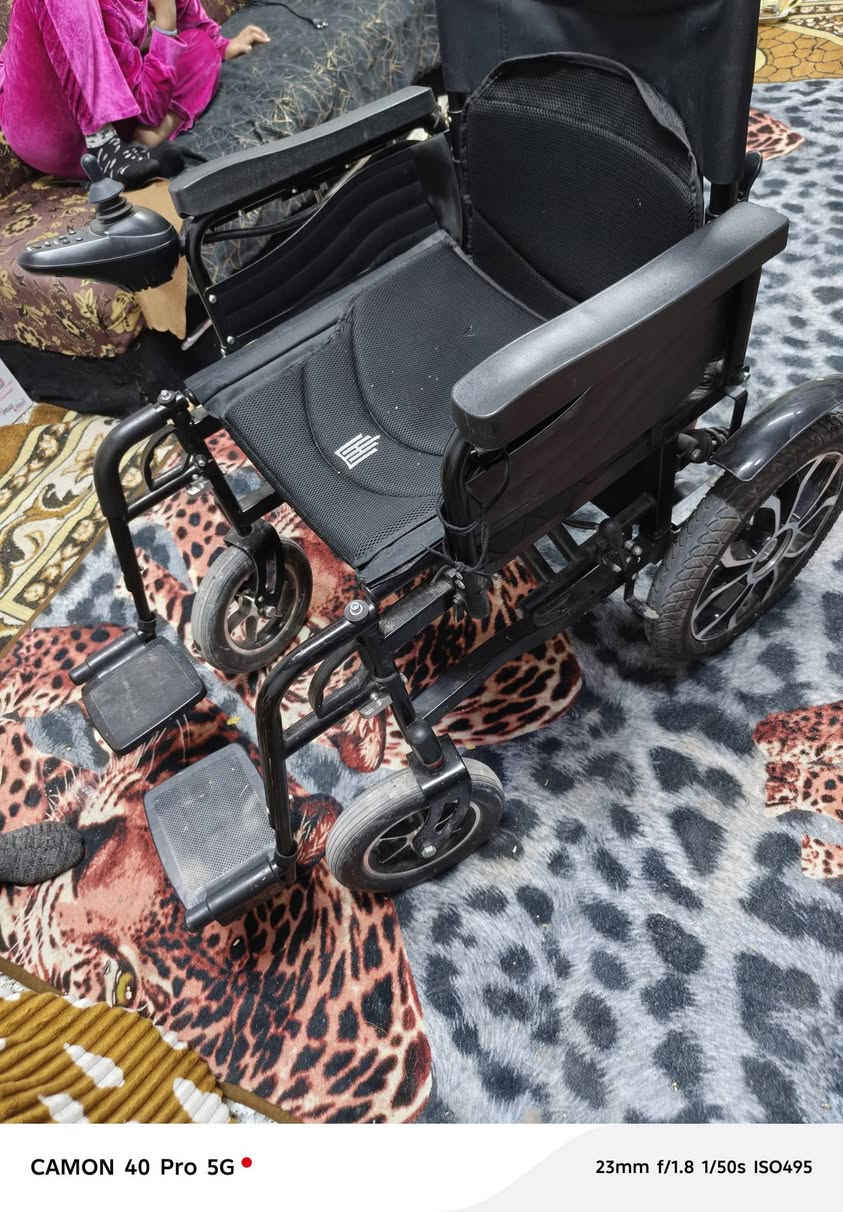 عربانه نظيفه كهربائيه للبيع ***********
