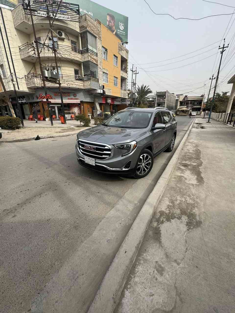 السلام عليكم
جي ام سي تيران للبيع
مواصفات slt
موديل 2020
محرك 2000 المرغوب
ماشية 53 الف
مواصفات 
فوول رادارات
توقف ذاتي 
خزن مقاعد 
تدفئة كشن
بدون ارباك
داخل جلد
فوول تحكم ستيرن
وبعد هواي مواصفات
حادث خلفي بجم كبس بيه صبغ شويه بالجنطه
بدون شواصي ودواخل وصور الحادث مرفقة
مكانها بغداد العامرية
السعر 19200 دولار 
للاستفسار ***********
