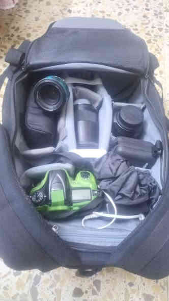 السلام عليكم كامرة نيكون d7200 مع عدسه 18/140 وعدسه زوم 70/300 ومع عدسه البورتريه 50ملم فتحته العدسه 1.8 مع 3 بطاريات ومع فلاش اوتو ومع حقيبه السعر 1100 مجهزه كامله مابيه اي نقص مكاني بغداد البياع 
***********
