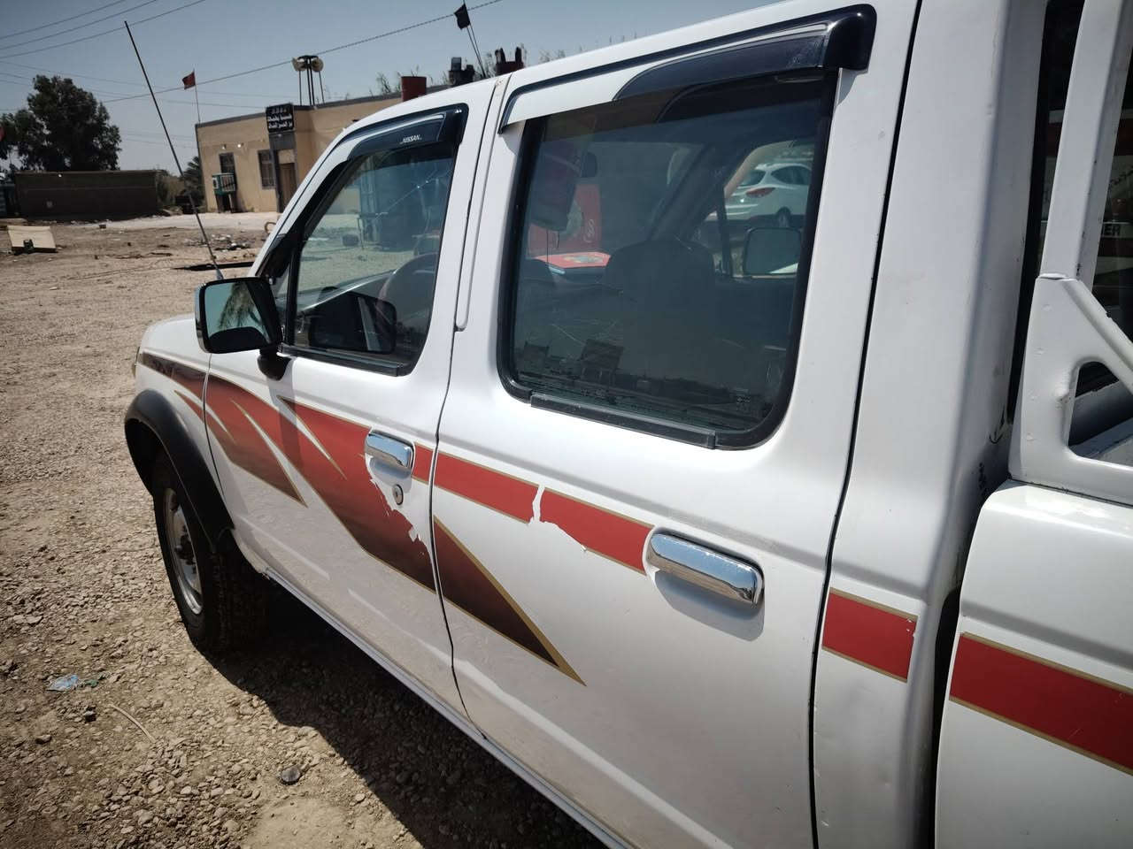 بيكم نيسان 2005 كفاله عامه حداديه مكينه تخم تاير تبريد كلشي شغال بيها رقم نجف انگليزي *********** مكان السياره نجف
