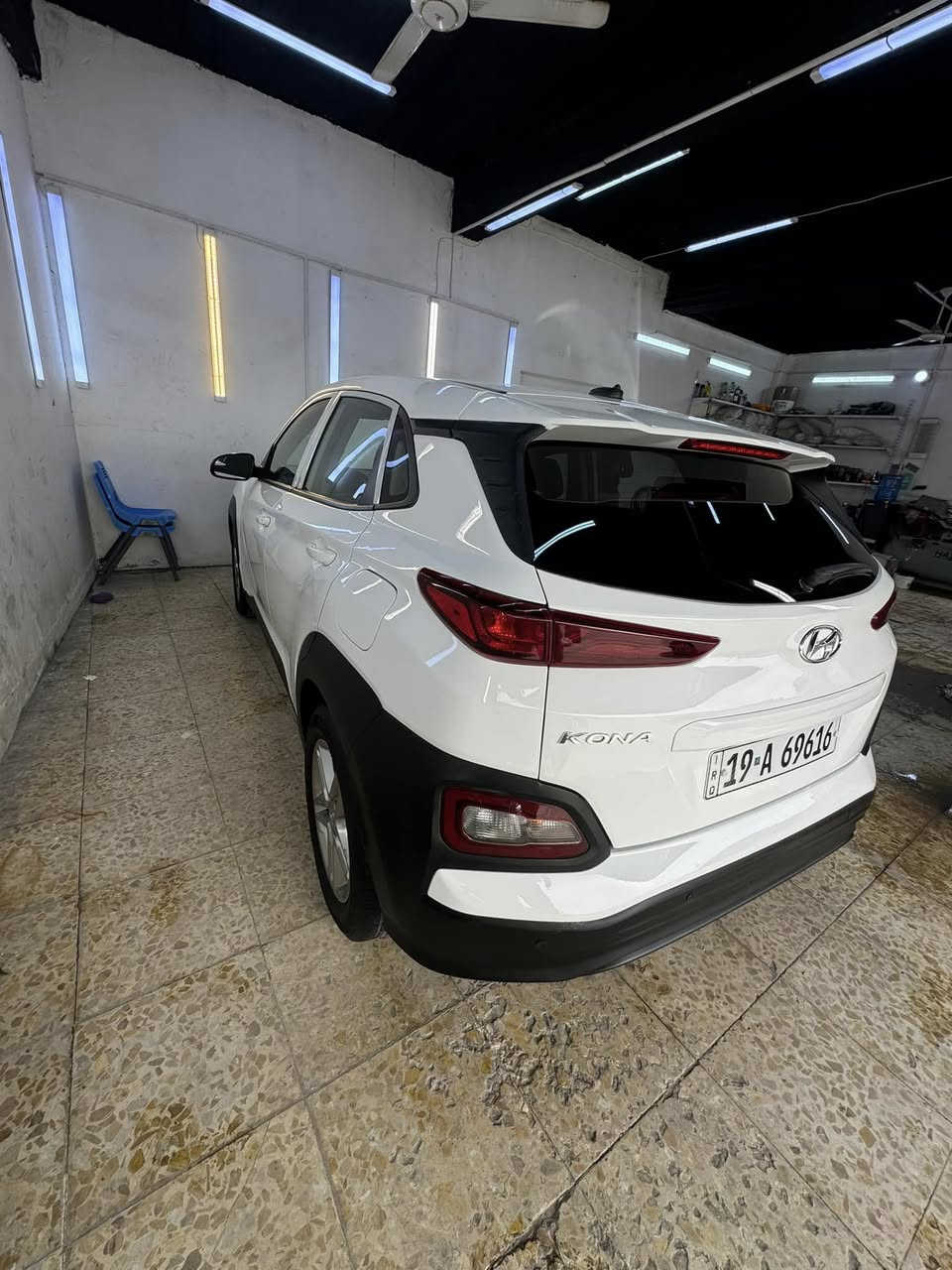 ٢٠٢١ للبيع 

ماشيه 88 مايل 

حادث كما موضح بالصوره والسياره بيها رش صبغ كلها على اثر الحادث فقط 

السياره لا مغلوبه ولا ملعوبه بيها ابد على حادث امريكا وانصبغت هنا السياره برغي ما مفتوح بيها ابد 

السعر 110 قابل للتفاوض 

***********
