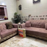 كنب • نظيفه جدا • شرطة رابعة