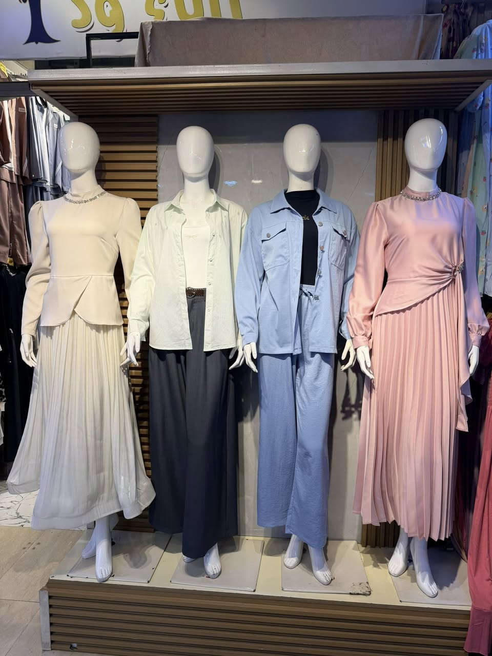 ملكانات للبيع العدد 4 السعر 300 قفل المكان كربلاء


**إذا كنت صاحب هذا الإعلان وتريد حذفه لأي سبب، رجاءا أرسل رسالة إلى الدعم الفني**