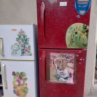 ثلاجات للبيع مالات بيت شرط سعر الحمره ١٥٠ الزغيره ١٠٠ بيهن مجال شراي ا...