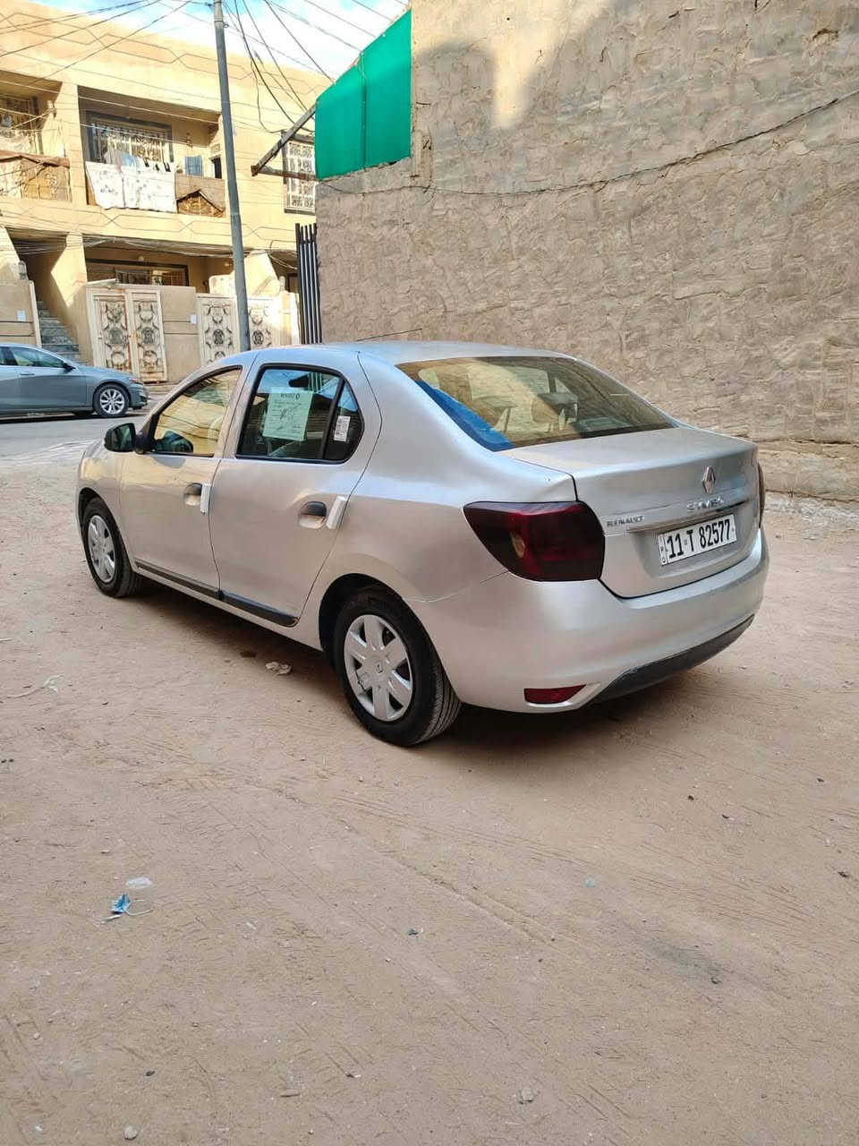 السلام عليكم رينو سنبل للبيع موديل 2019 رقم بغداد الجديد انكليزي سنويه جديده هزه جديده تحويل ثاني يوم مكينه 1600 كير اوتماتيك حداديه تخم تاير مكفولات تبريد ثلج السياره مكفوله من الضربة بيها صبغ مكانات قليله  اثر جراد فقط السعر 68 وبيها مجال مكاني كربلاء رقم الهاتف
***********
