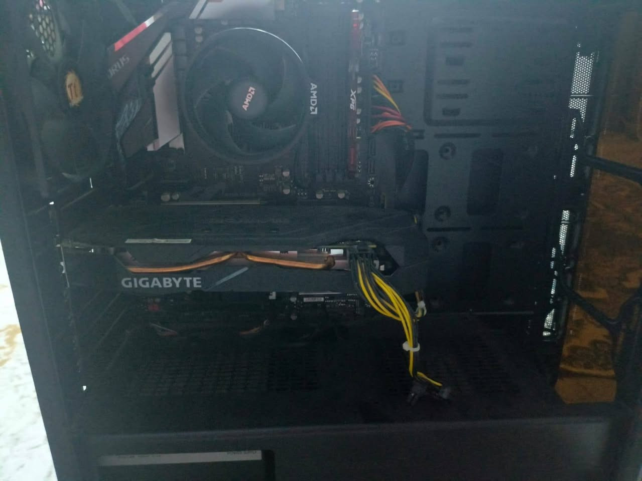 RAM8:XPG GAMMIX D30
DDR4
سرعة 3600
---------------------------------------
كرت شاشة: NVIDIA GeForce RTX 2060 SUPER
---------------------------------------
مذر بورد:B450 AORUS PRO
----------_--------------------------
Power:LITEPOWER 650W
------_-----------_-------------------
مروحة سحب الهواء : Thermaltake
مروحة معالج:مروحة AMD تأتي مجانآ مع معالجات
------------------------------------
نوع كيس : Thermaltake
معالج:AMD Ryzen.

جهاز نضيف مواصفاته فول السعر ٦٠٠ بي مجال لشراي مكان النجف الاستفسار ع خاص


**إذا كنت صاحب هذا الإعلان وتريد حذفه لأي سبب، رجاءا أرسل رسالة إلى الدعم الفني**