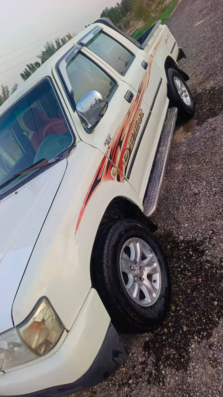 بيكم دير للبيع موديل 2011  سياره جاهز 
كير محرك شاصي مكفول
كهربائيات كلها شغاله تبريد تدفه
تخم تايرات حداديه جديده
رقم كربلاء سنويه مجدده لل 27 مشروع وطني
العنوان بغداد حسينيه 
السعر 58
***********
