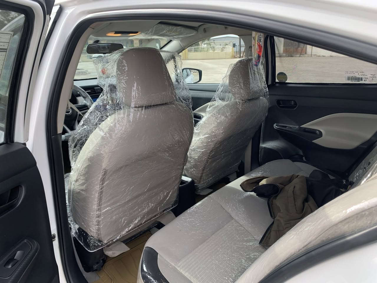 نيسان صني خليجي موديل 2021 سيارة دهن محرك كير جديد سيارة الحة من واقع تايرات جديد سيارة جاهزة سيارة إيد واحد  
عيوان كركوك


**إذا كنت صاحب هذا الإعلان وتريد حذفه لأي سبب، رجاءا أرسل رسالة إلى الدعم الفني**