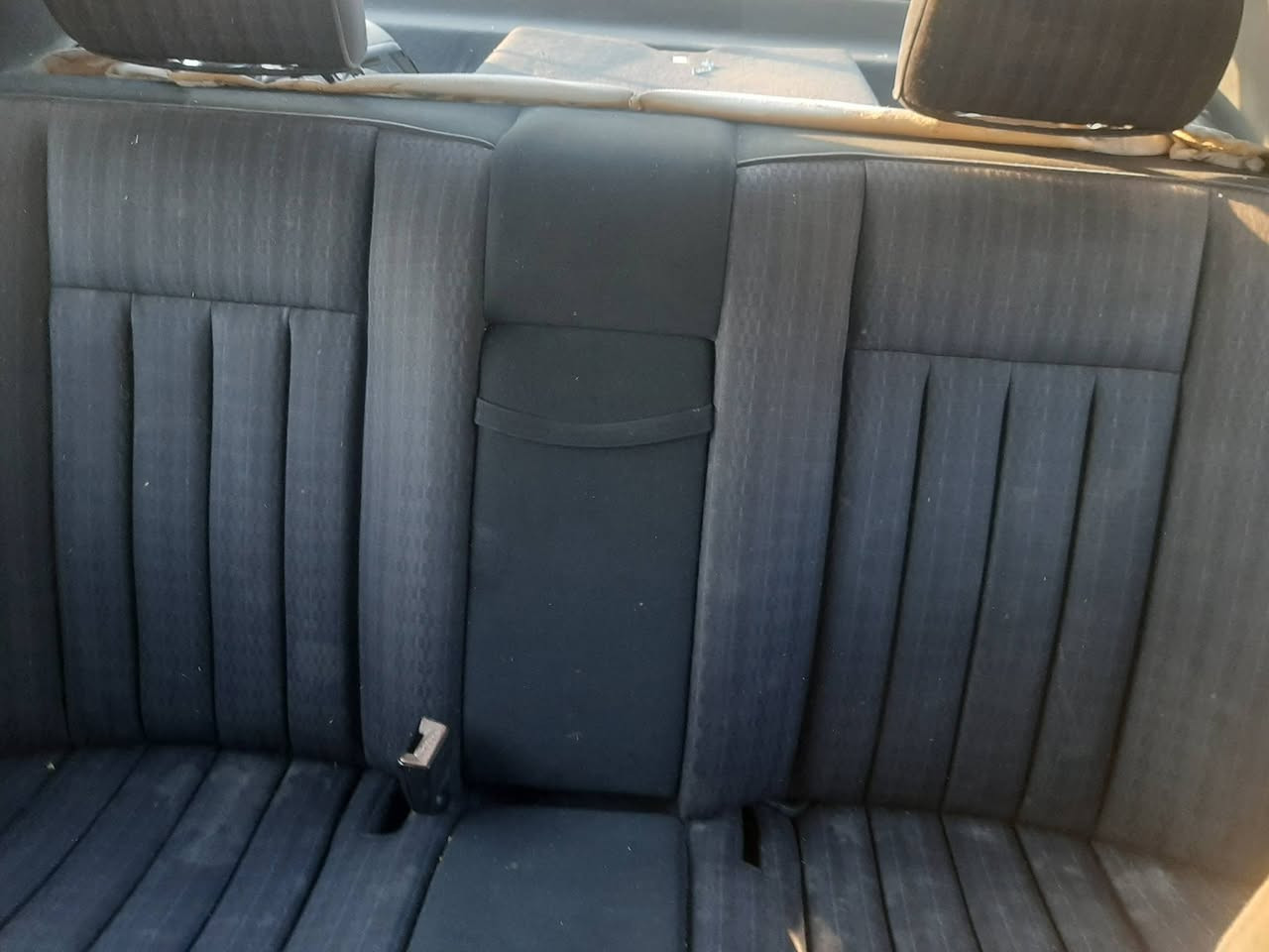 السلام عليكم
مارسيدس موديل ١٩٨٧ مكينة بلادي تخم تاير جديد 
السعر ٥٠ $ للإستفسار اتصل ***********
مكانه بغداد
