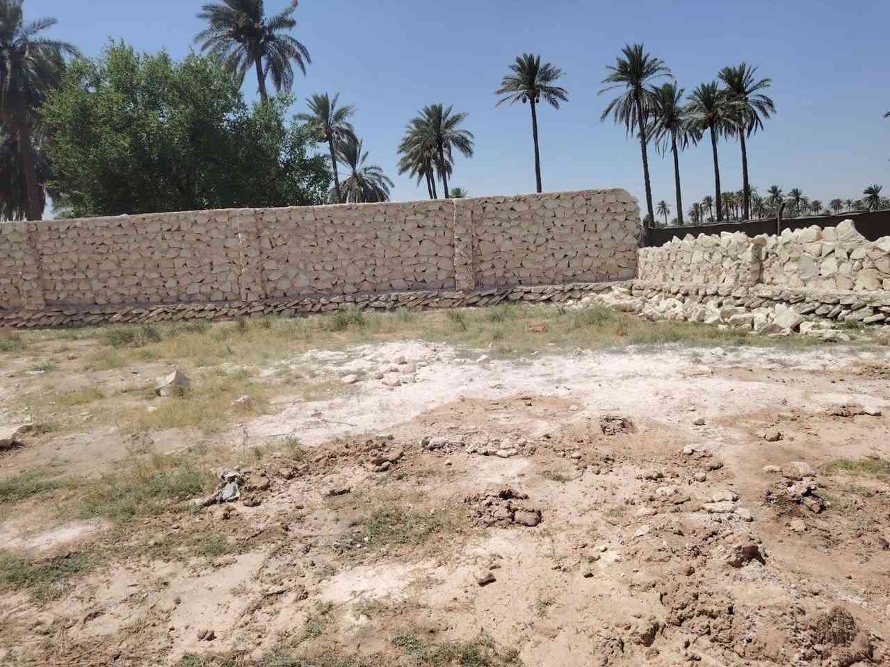 السلام عليكم بناءحجر سيجه جملونات حسينيات بيوت رصف بسعار مناسبه الستفسار *********** بي واساب
