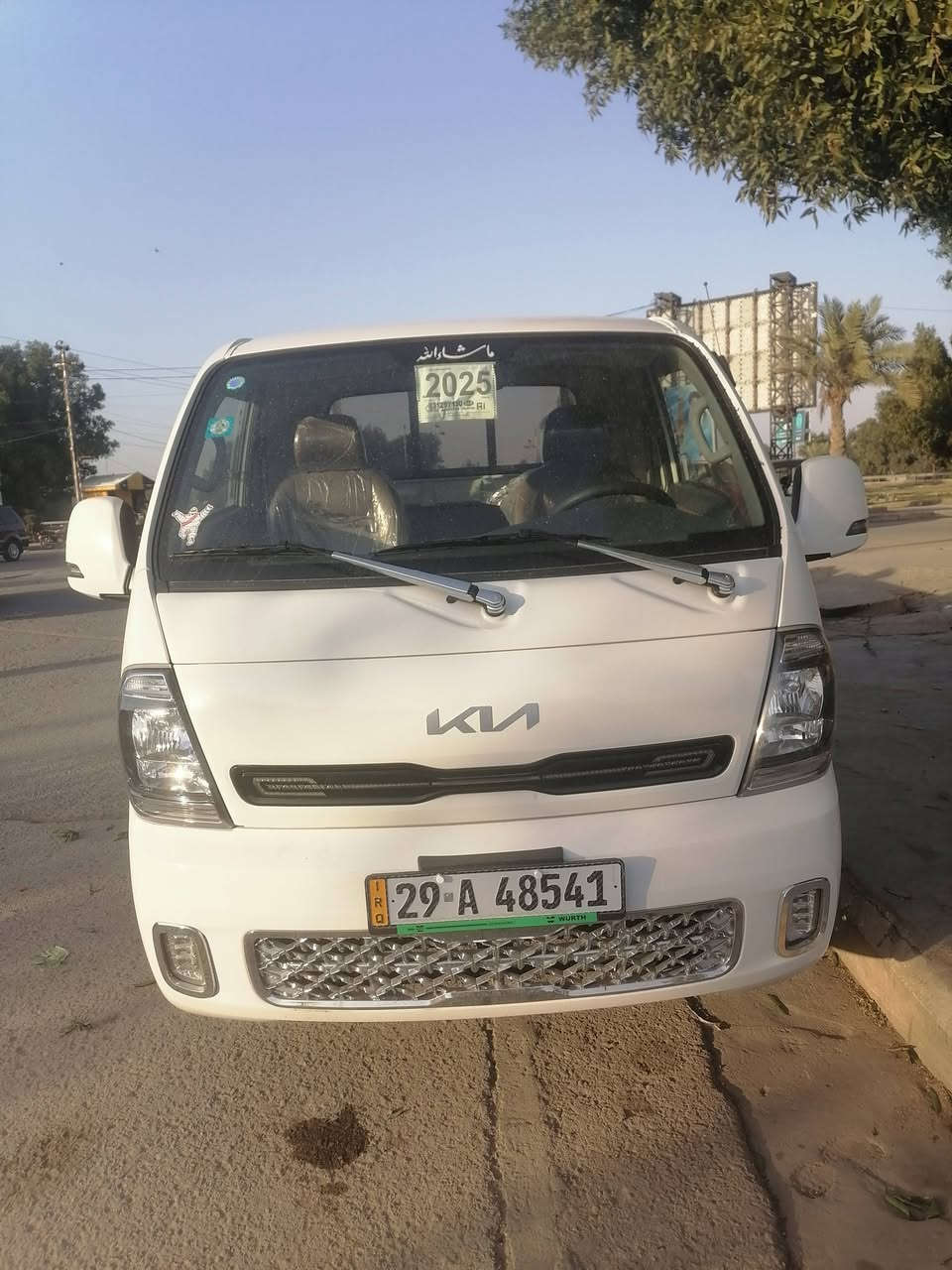 سلام عليكم كيه حمل موديل 2025 البيع موكفواله كفاله عامه. السعر 165 مكان واسط كوت مركز المدينه ***********
