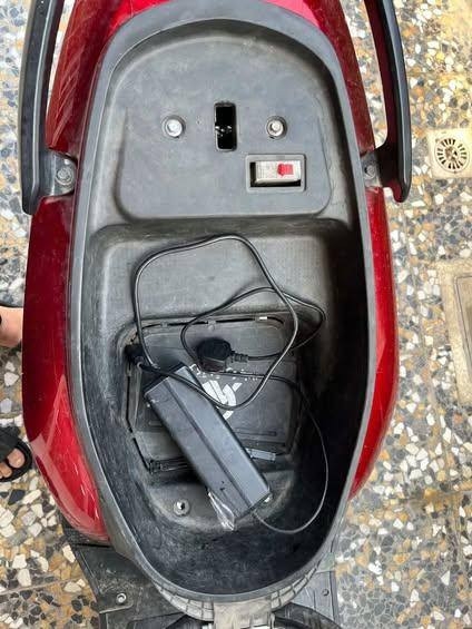 دراجه شحن سكنس محرك كهربائي 2000w عقل كبير
6 بطاريات دبل مسطره السرعه الحقيقي 95 حقيقي
نضام 3 سرع بيه كير رجوع للخلف بيه سماعه بلوتوث
لايت عالي ناصي ودبل اشاره المكان بغداد البلديات السعر 450 وبيه مجال الرقم ***********
