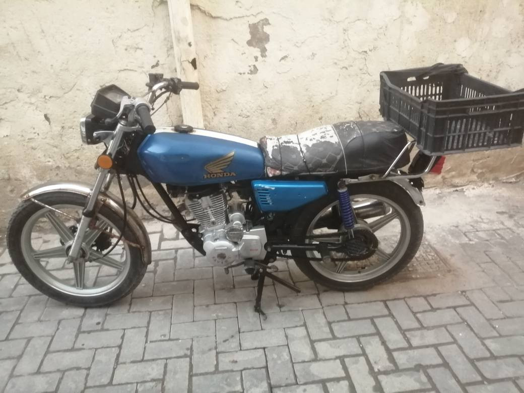 السلام عليكم دراجه سيفان موديل 21 اوراق سحب سعر 450 وبيها مجال مكاني بصره وهذا  ***********
