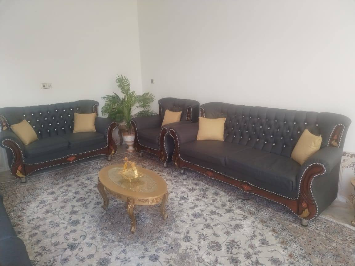 معمل دوشمة ونجارة القمه ⚜️

 عنوان الثقة و صناعة المستقبل

يعني جودة و متانة 

🔴 الأقمشة
1 - قديفة
2 - كتان (لينن)
3 - وتر بروف 

 بكر احمد الحردان 
***********

بروانه قرب معمل الثلج القديم
